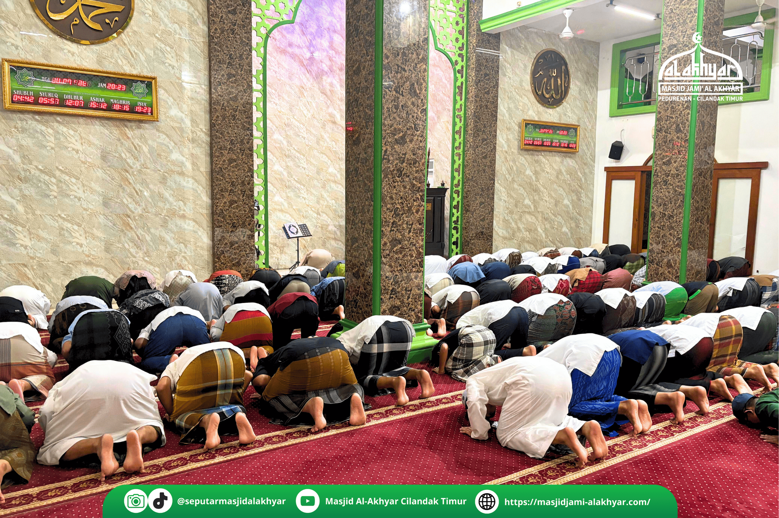 Kegiatan Taraweh hari pertama